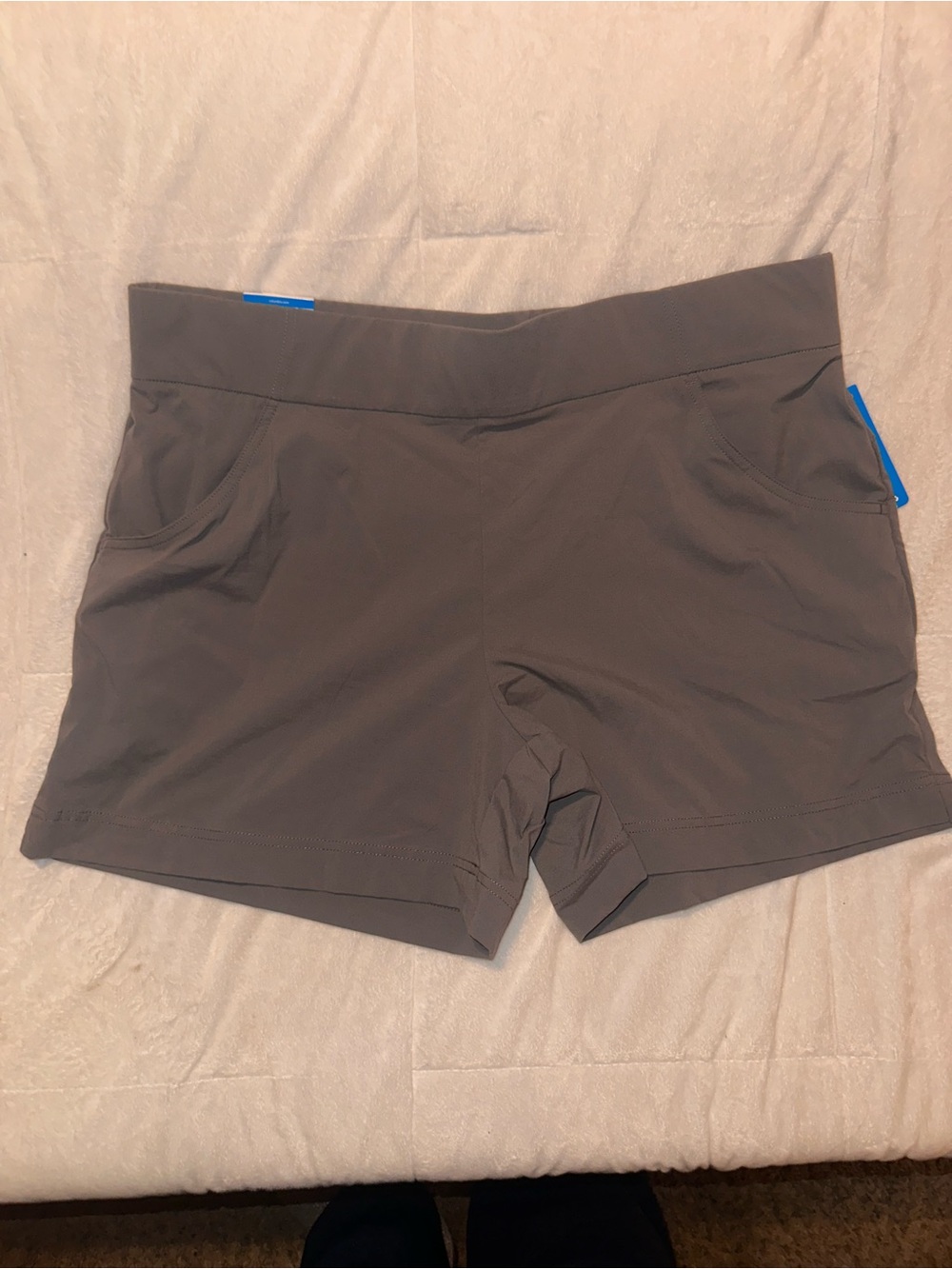Columbia Gray Athletic Stretch Shorts